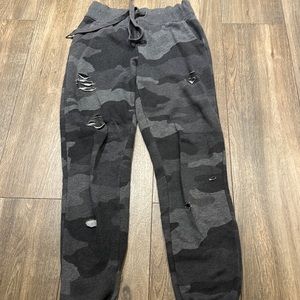 Aerie Camo Ripped Joggers
